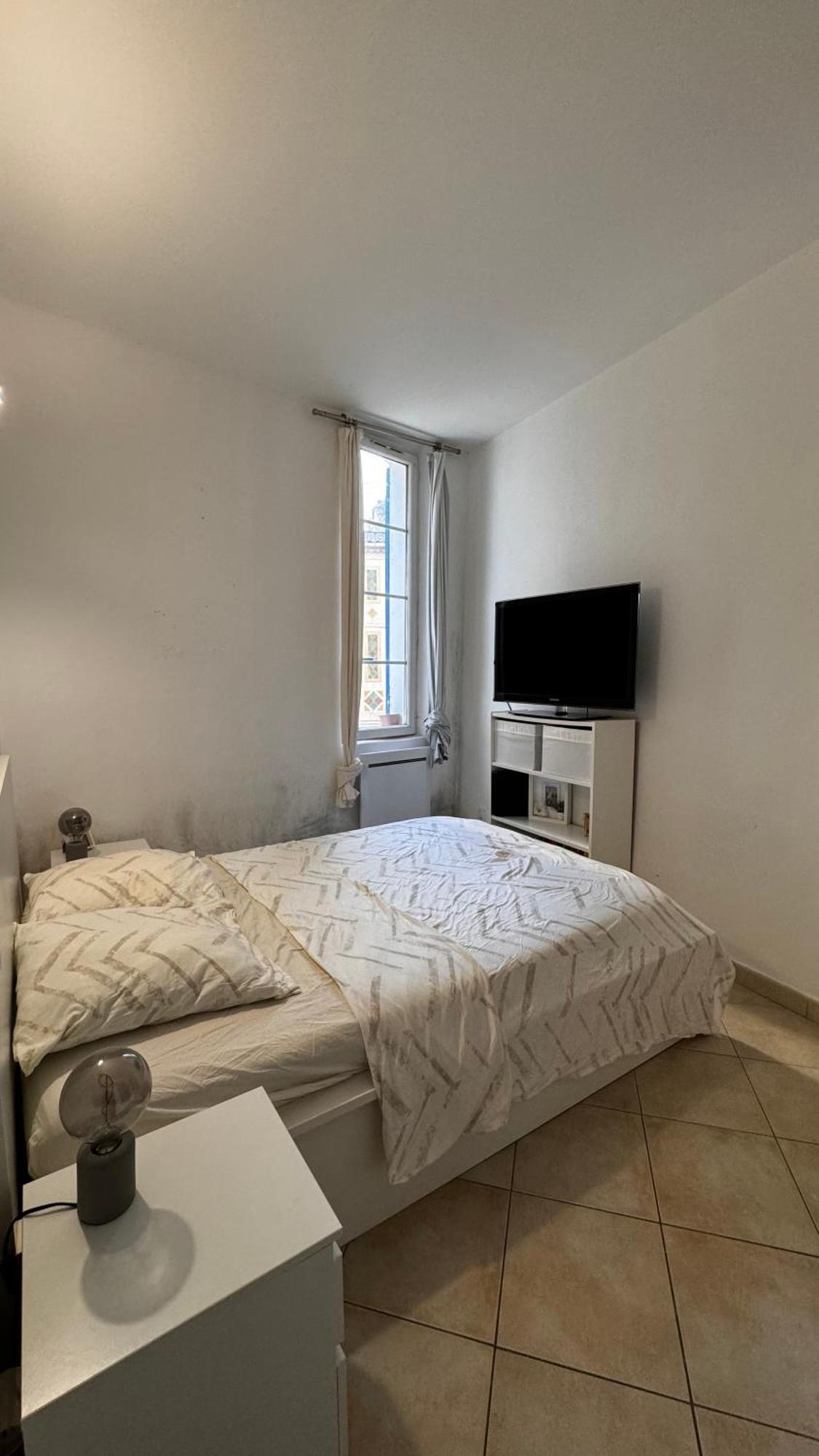 Fabuleux Logement Le Beausset Extérieur photo